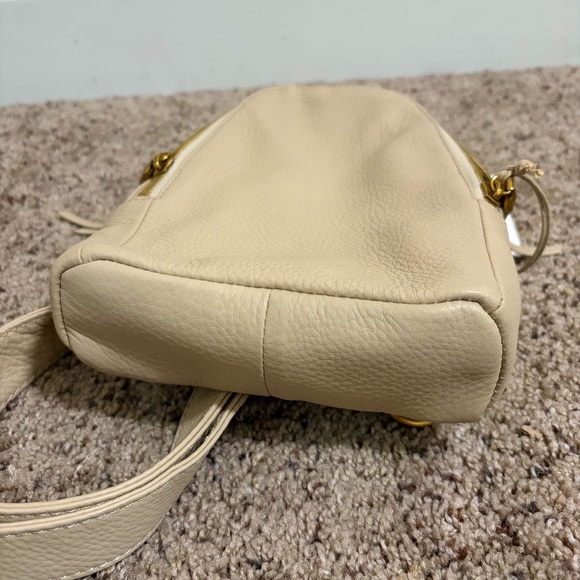 Hobo Fern Sling Crossbody Bag in Linen, Leather, NWT - Picture 9 of 9